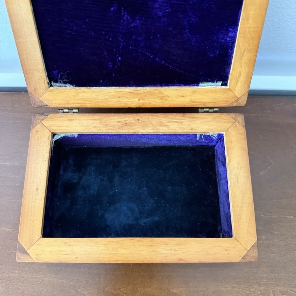 Vintage Wooden Inlay Hinged Keepsake Jewelry Box Velvet Lined Geometric Mother